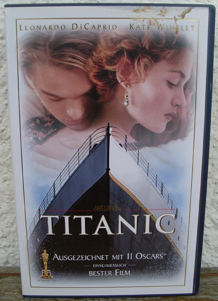 Titanic VHS Videokassetten 2 Stück gebraucht Winslet DiCaprio James Cameron  - Bild 1 von 1