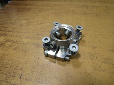 BULLDOG TITAMIUM 4 HOLE BASE  Ti MALE ROTATING MALE PYRAMID ADAPTER