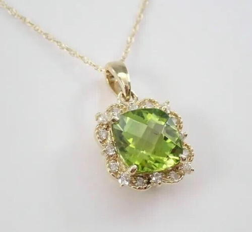 3Ct Cushion Cut Simulated Peridot Women's Pendant 14k Yellow Gold Plated Silver - Picture 2 of 5
