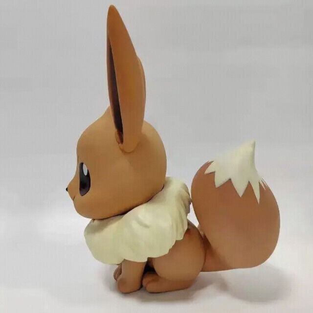 Pokemon Eevee life-size figure Pokemon jp