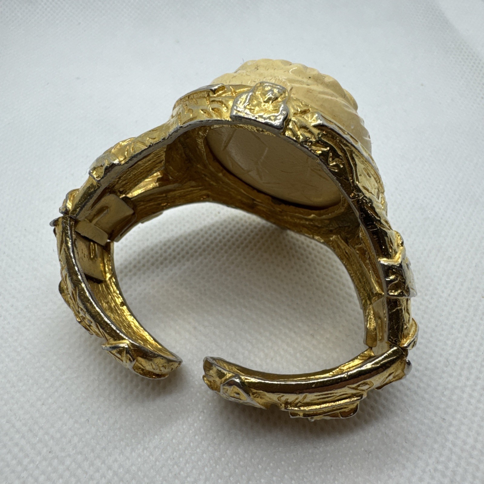 Vintage Kenneth Jay Lane KJL Carved Scarab Gold T… - image 3