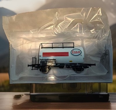 Brawa 50005 kesselwagen tank car  Z [P]   Esso der DB 1:87 scale German Train