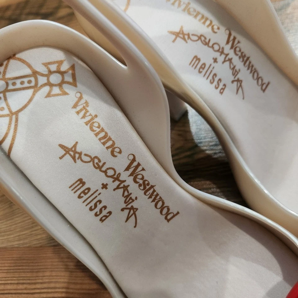 NEW Vivienne Westwood Melissa Red Heart Jelly Slingback Heels Cream Size 7 EU 38 - Image 3 of 4