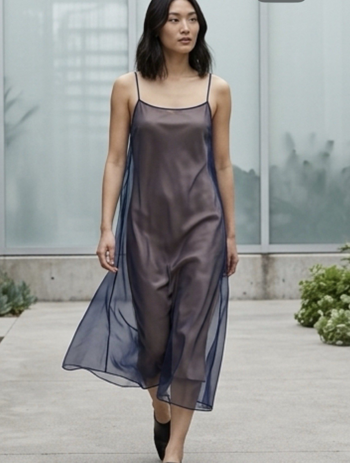 New Oscar De La Renta Slip On Dress. Made In Italy.