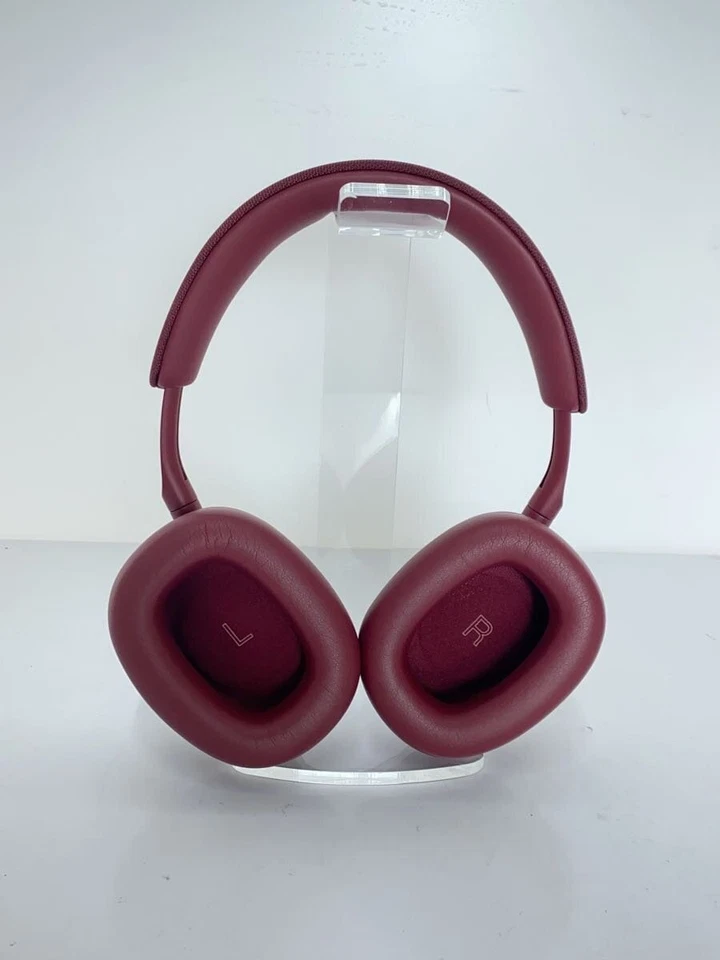 Bowers & Wilkins PX7 S2e Over-Ear Noise-Canceling Headphones red wireless - Image 4 of 4