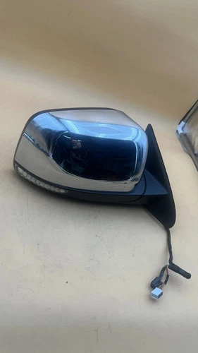 2011–2018 Jeep Grand Cherokee Right Passenger Side View Mirror Chrome