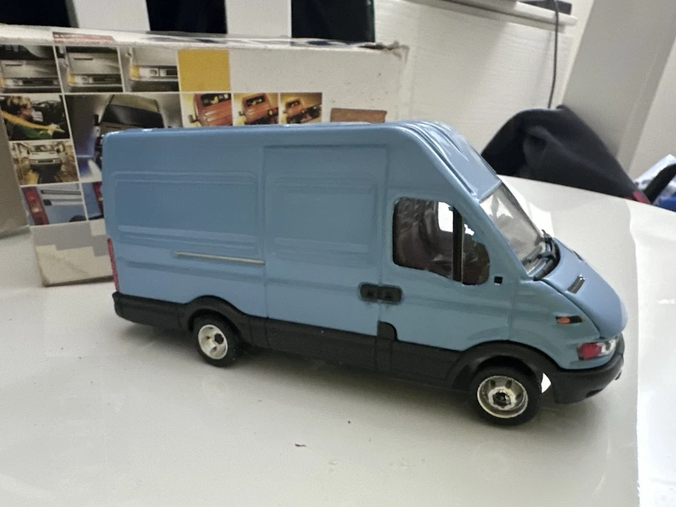 Modellino Furgone Iveco Agritec 1:43 - Immagine 2 di 4