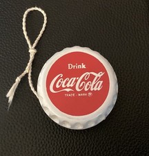 Vintage Coca Cola White Bottle Cap YoYo