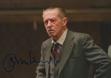 John Hurt Autogramm signed 20x30 cm Bild