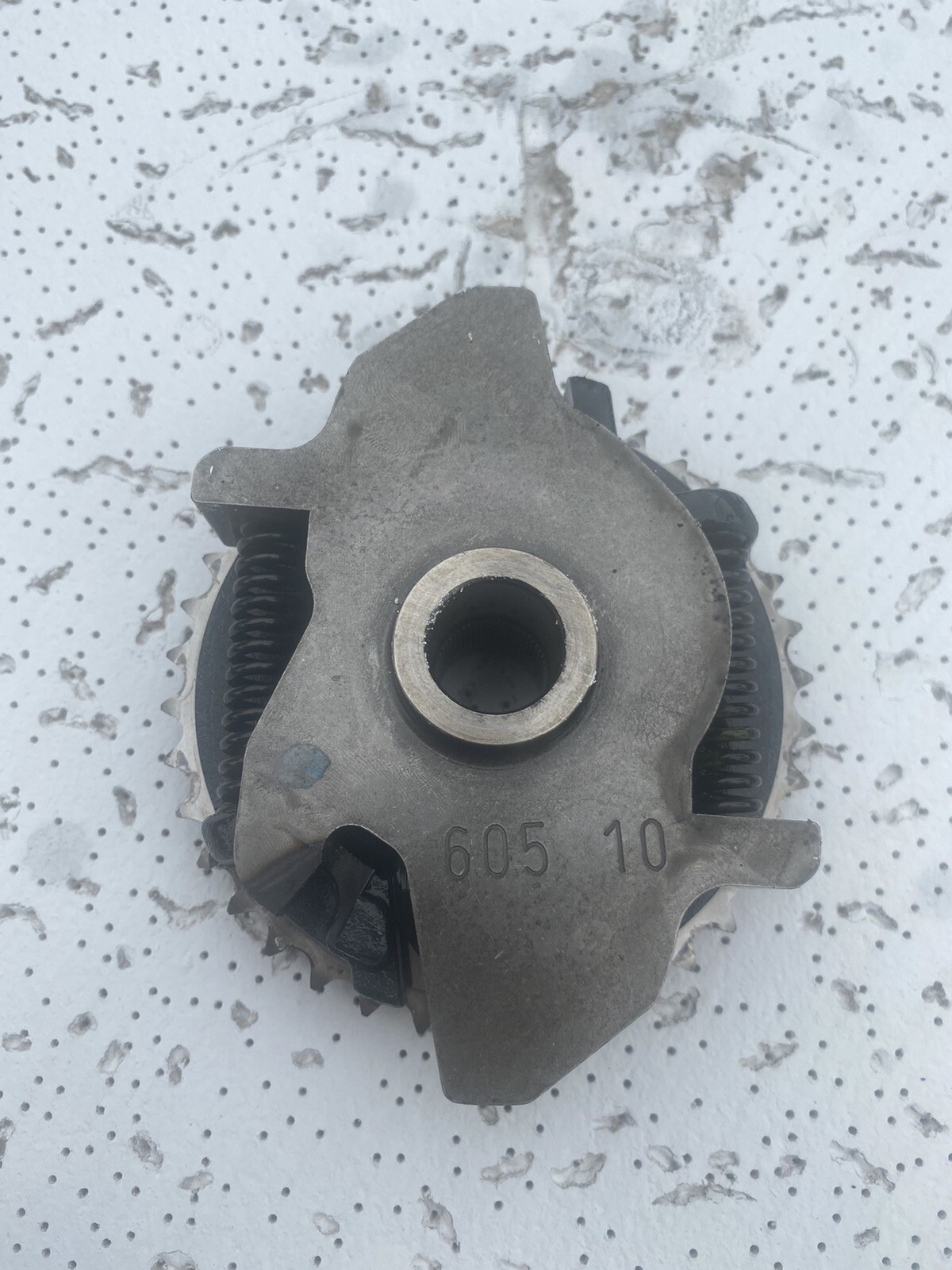1996-1999 MERCEDES E300 Td R6050750229 Gearwheel Timing 83000 