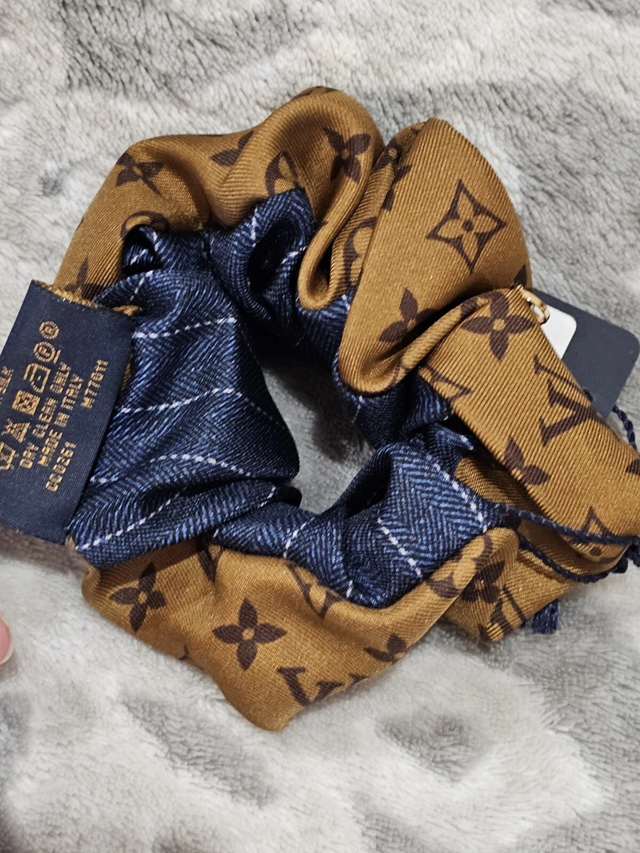 Louis vuitton sale silk hair scarf