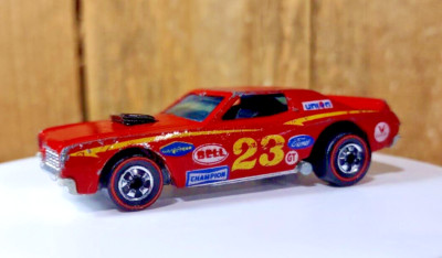 HOT WHEELS RedLine 1974 FORD TORINO #23 Flying Colors Dark Interior SEE VIDEO