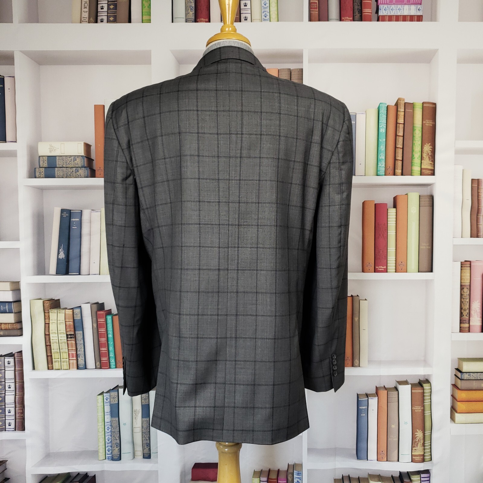 David Donahue 2 Piece Suit Men 48R Slim Pants 40X30 Gray Wool 2 Button