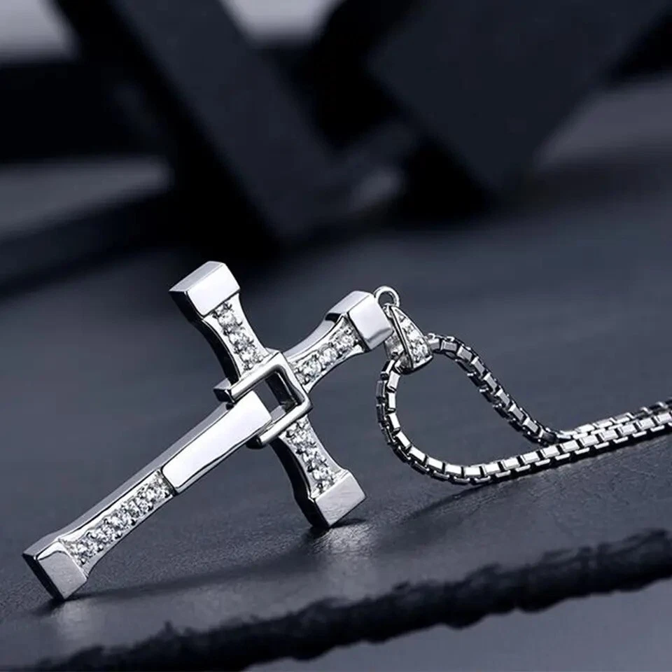 Collar Cruz Rápido y Furioso X Cadena Colgante Dominic Toretto Vin Diesel Regalo Foto 3 de 4