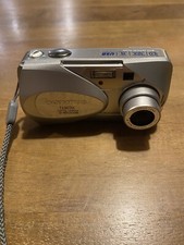Olympus Camedia D-565 Zoom 4.0 MP Digital Camera - Silver
