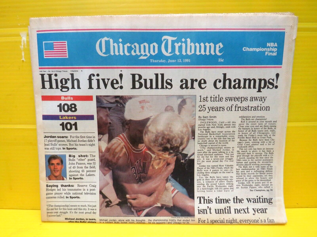 CHICAGO BULLS ACTUAL next day newspaper NBA MICHAEL JORDAN 1st