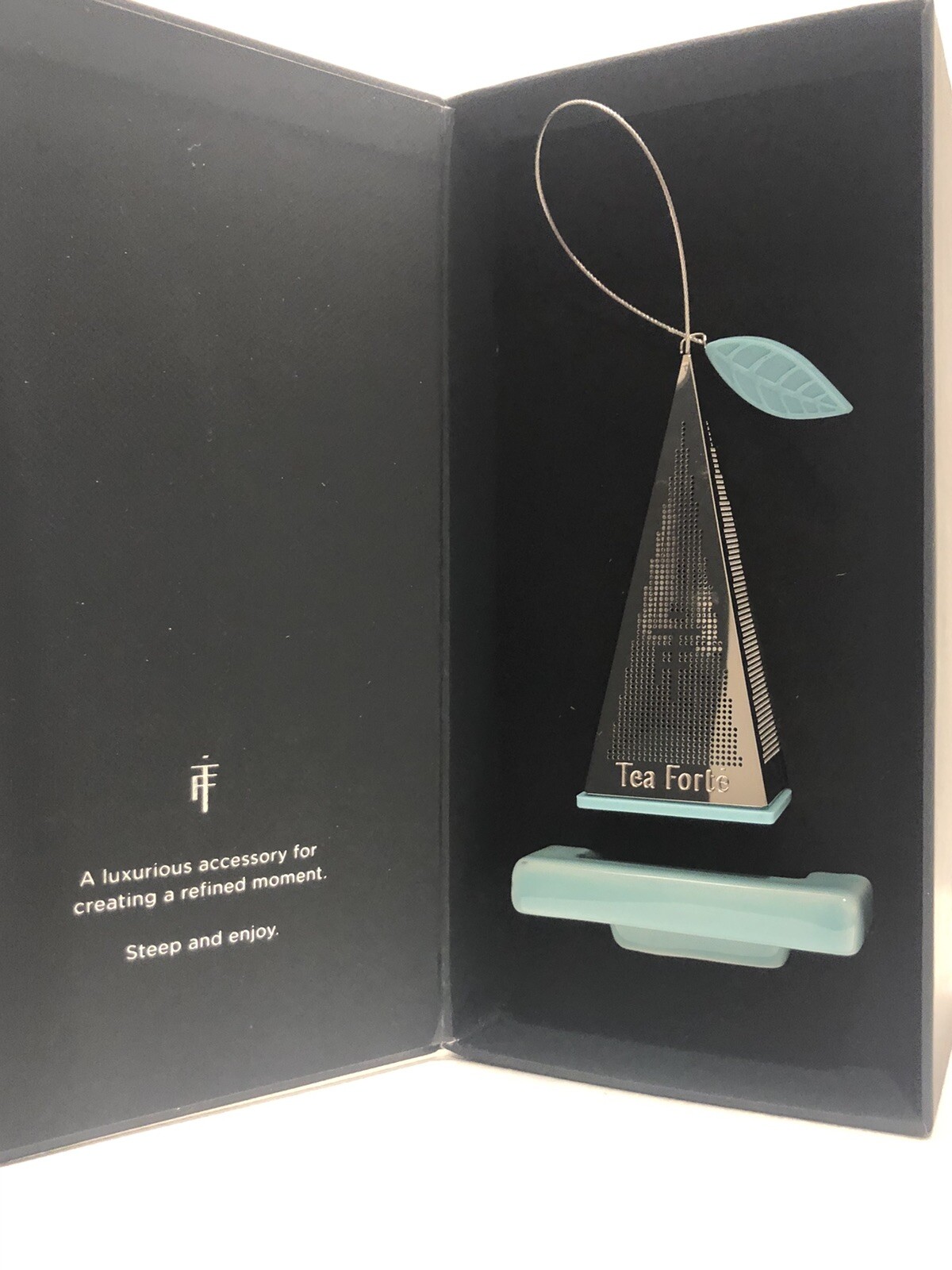 Tea Forte LUSSO Platinum Plated Tea Infuser Pyramid Turquoise Ceramic