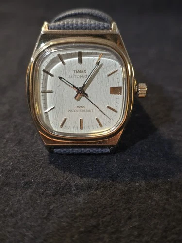 Timex E Line Vintage No Date. Working good, New Movement Miyota 8205