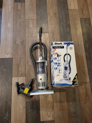 Shark Euro-Pro Transformer Vac Deluxe Bagfree Vacuum Cleaner W Box Good Shape