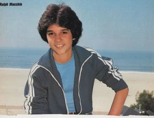 Ralph Macchio pinup beach ocean water sand picture photo pix clippings cuttings