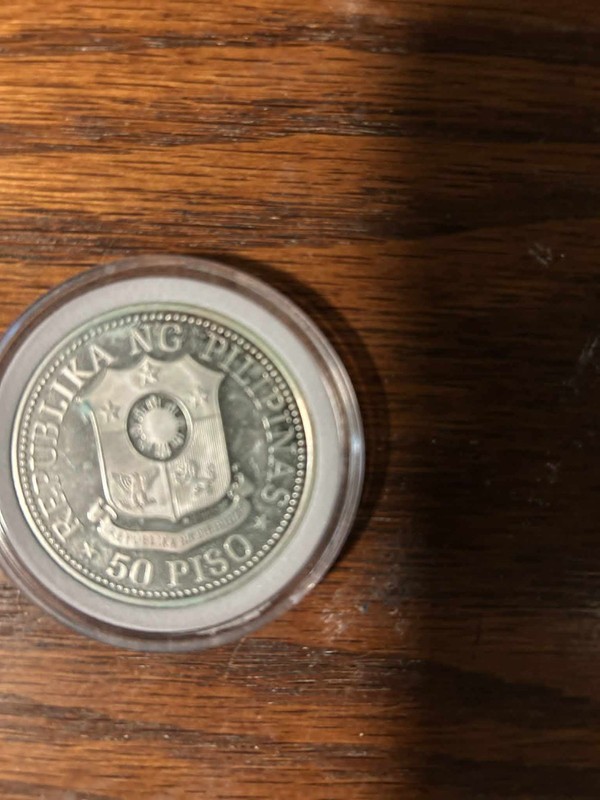 RARE 1975 50 piso Silver filippina coin