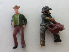 HO SCALE 2 COWBOYS
