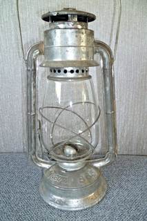 Vintage Meva 865 Storm Lantern Oil Paraffin Lamp Lantern Made In Czechoslovakia