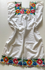 Vintag Huipil WhiteEmbroidered Med Dress From Mexico Embroidered Floral 39 Long