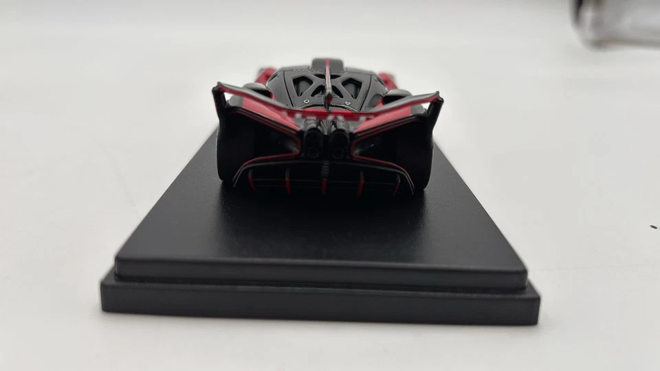 LS528C Looksmart Bugatti Bolide Italian Red 1/43 - Immagine 2 di 4