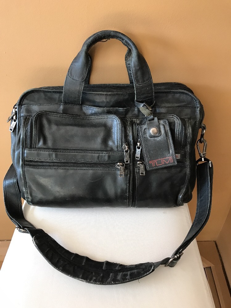 Tumi Men's Leather Briefcase (USED) Gem