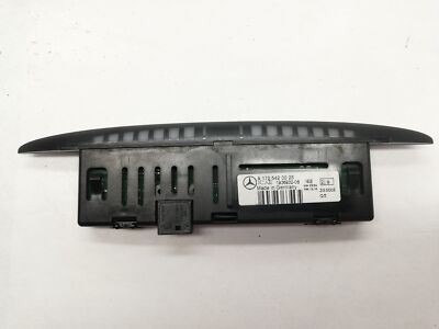 MERCEDES-BENZ C W204 C 180 CGI Parktronic PDC Display A1725420023 115 kW 2008