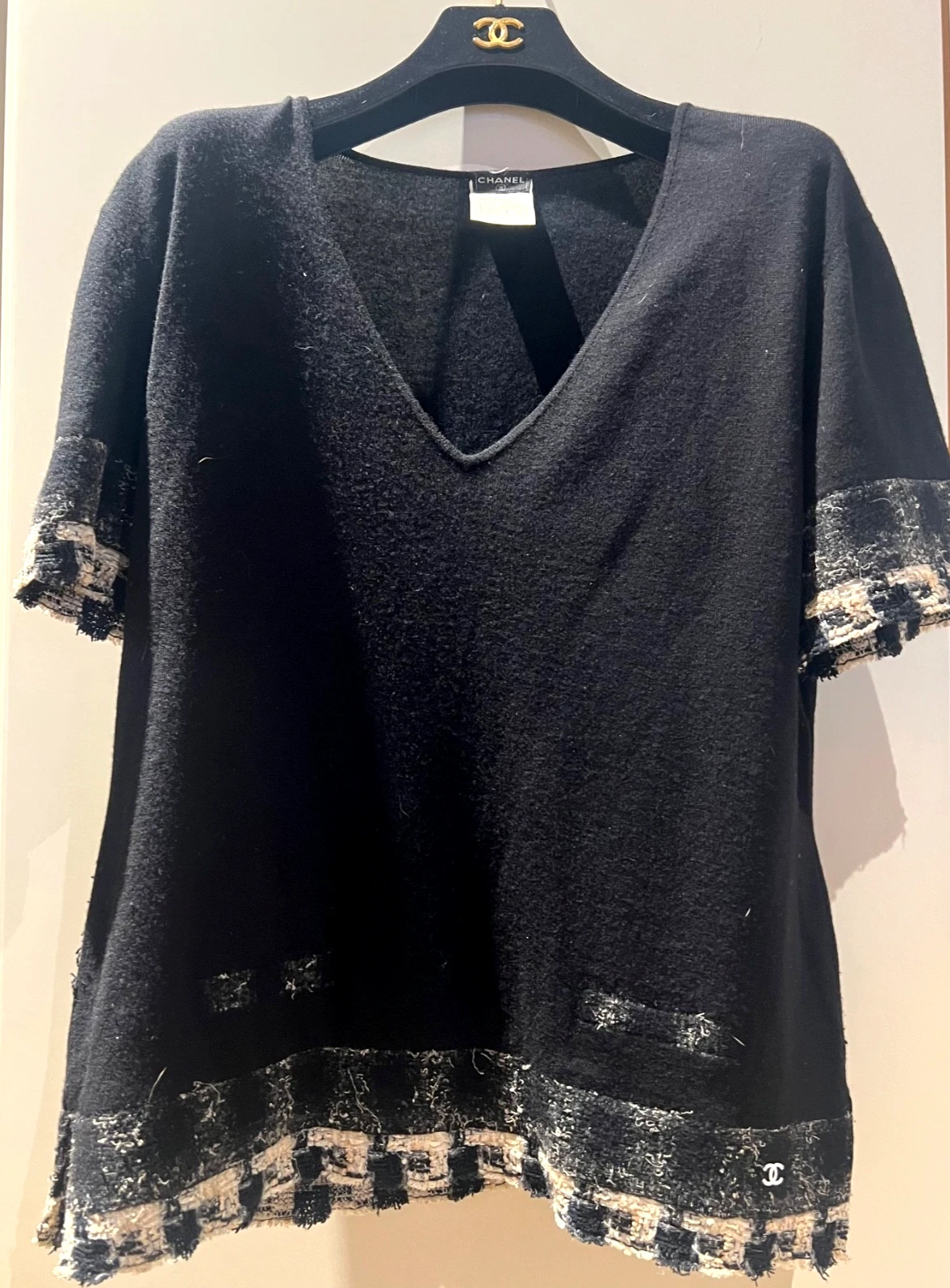 Chanel — CHANEL Black Vintage V Neck Cashmere Knit Sweater w/ Tweed Trim Size 44 (US 12)