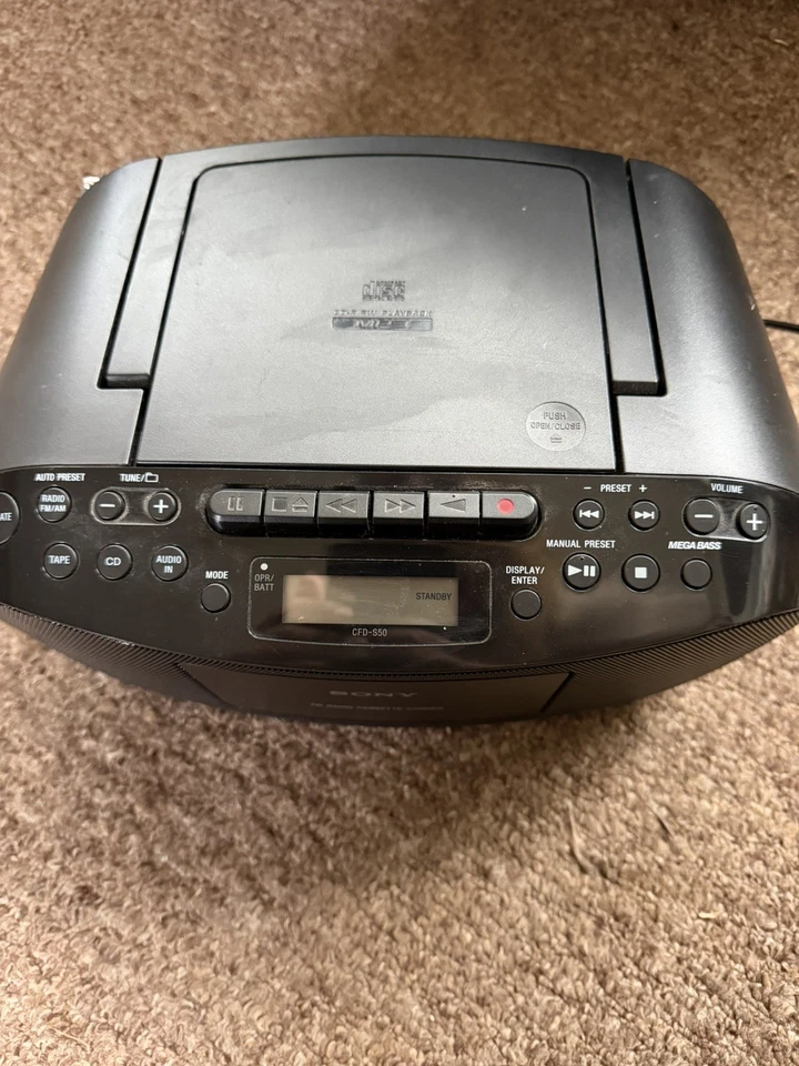 Sony CFD-S50 CD Radio Cassette-Corder Boombox FM AM AUX - Image 1 of 4
