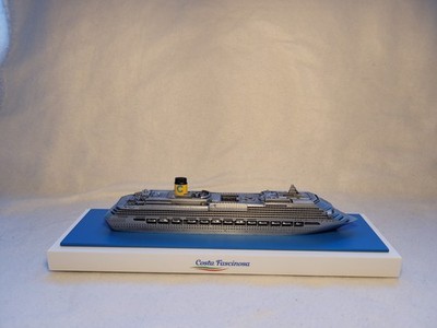 Cost Fascinosa cruise ship model 26.5x8cm