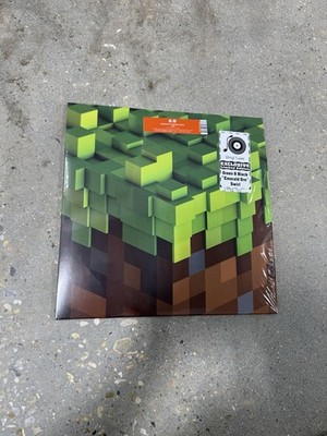 Minecraft Volume Alpha Green Black Emerald Ore Swirl Vinyl Luxe /3000 C418