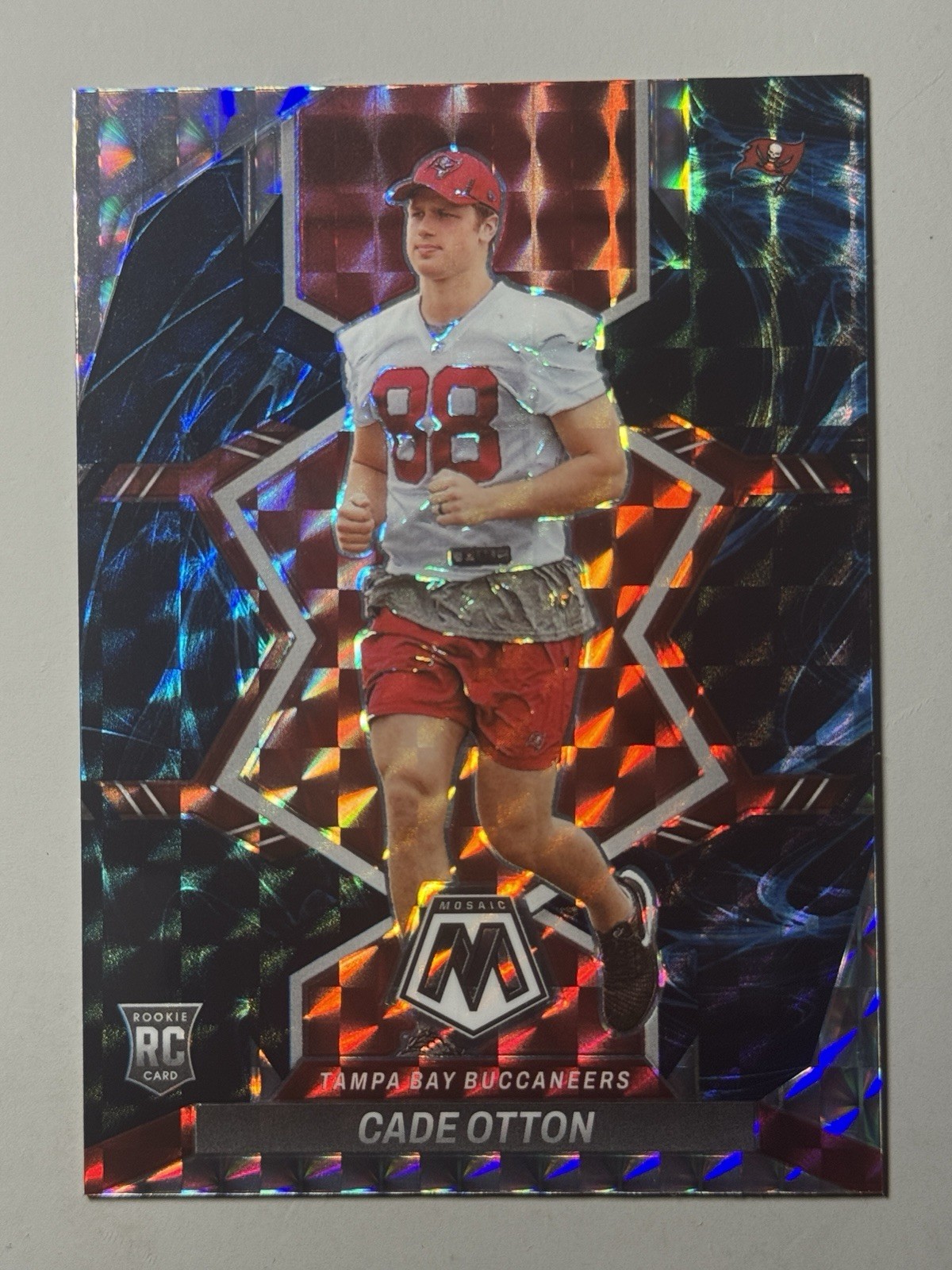 Cade Otton Rookie 2022 Panini Mosaic Genesis RC SSP Case Hit Buccaneers #361