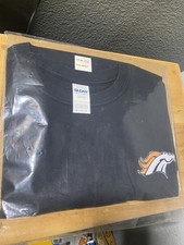 Denver Broncos Navy Blue Chest T-Shirt XL