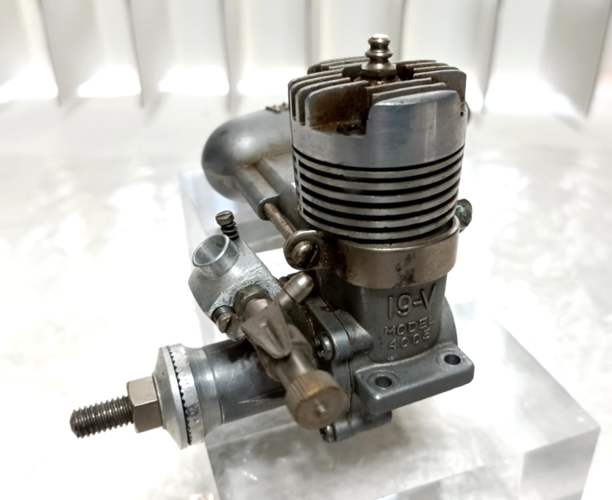 Enya 19-V Model 4005 RC Model Airplane Engine Tested Comp Vintage