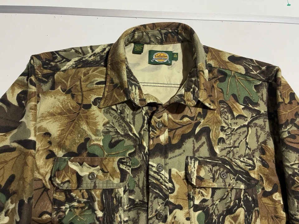 Cabela’s Made in USA Camo Shirt Jacket XL Oak Leaf Hunting Fleece Lined Vintage - Image 3 of 4