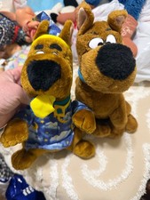 scooby doo plush. LOT OF 2
