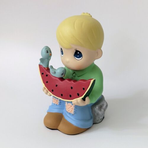 Large Precious Moments Boy Eating Watermelon Garden Figurine 2008 - 第 1/5 張圖片