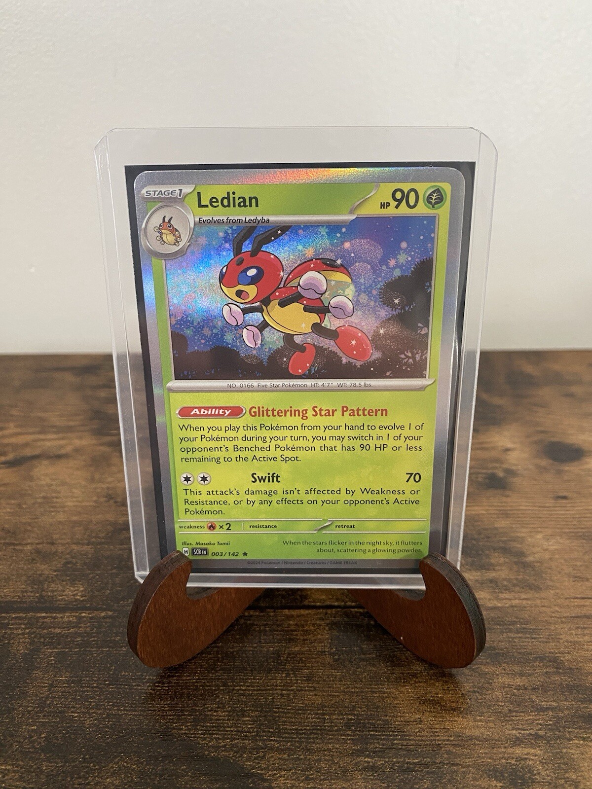 Ledian 003/142 Sv07 Stellar Crown - Rare Holo - NM - Pokémon TCG