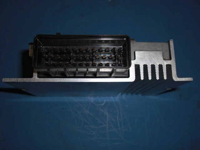 1998 1999 00 01 2002 LAND ROVER RANGE ROVER TRANSFER CASE CONTROL MODULE AMR6459 - Изображение 3 из 4