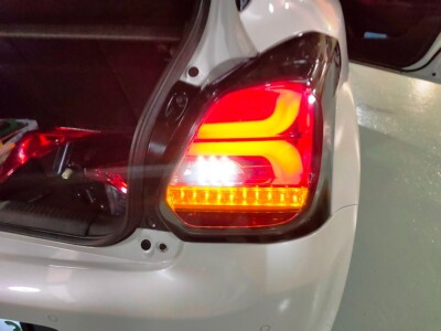 SUZUKI SWIFT SPORTS LEDテールランプ Valenti For Suzuki 2017- Swift Sport ZC33S LED Sequential