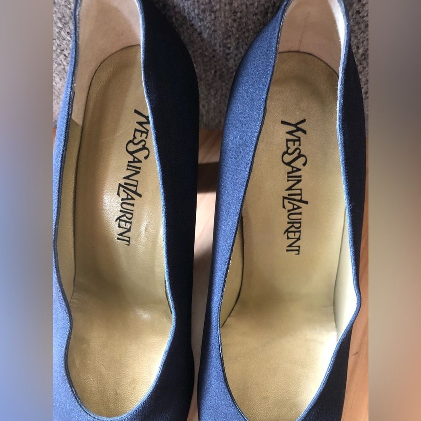 YVES SAINT LAURENT tacchi corti in tessuto nero taglia 8 5