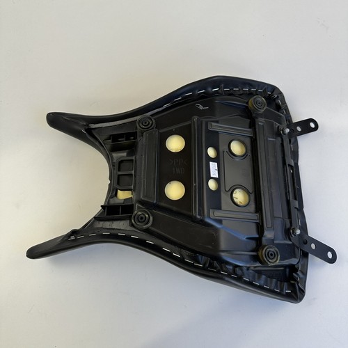 Yamaha MT03 MT 03 660 2023 Riders main Seat 1WD-F4710-03 - Picture 7 of 8
