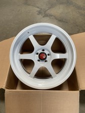 One 18x8.5 +35 Aodhan AH08 5x100 Gloss White Wheel (Used)