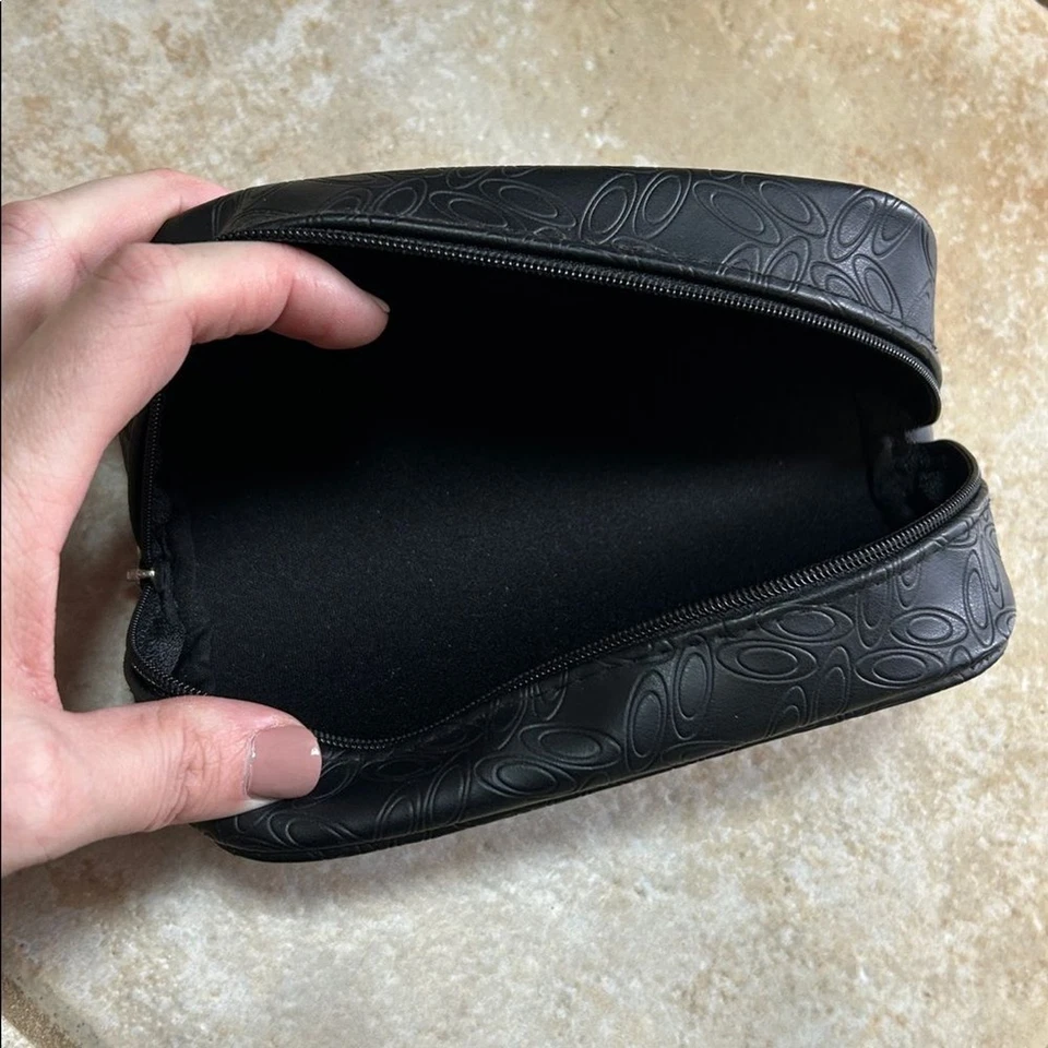 Oakley женщин мягкий молнии солнцезащитные очки кошелек с ремешком чехол - Изображение 2 из 3