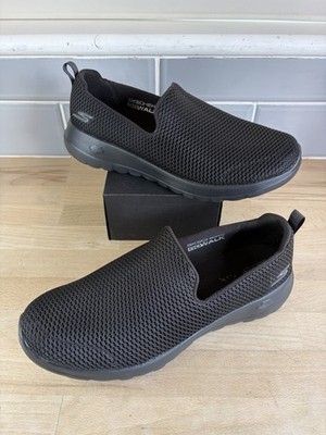 Skechers Slipper schwarz Go Walk Goga Max Größe UK 7 EU40 US10