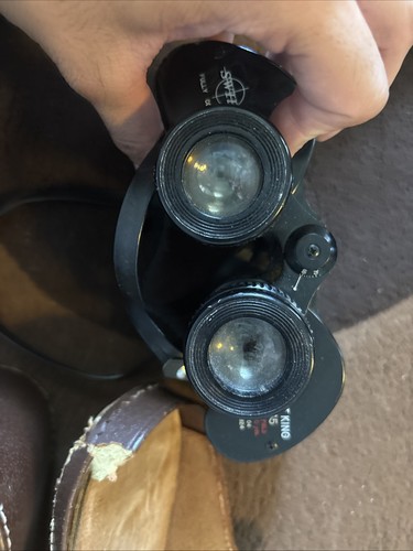 Swift Sport King Binoculars 7x35 Extra Wide Field Model 704 w Carrying Case READ - Picture 3 of 4